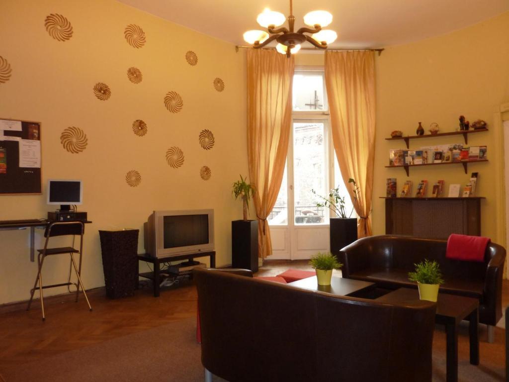 Hostel Witt Warsaw Ngoại thất bức ảnh