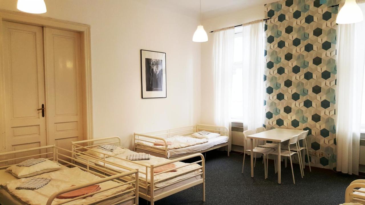 Hostel Witt Warsaw Ngoại thất bức ảnh