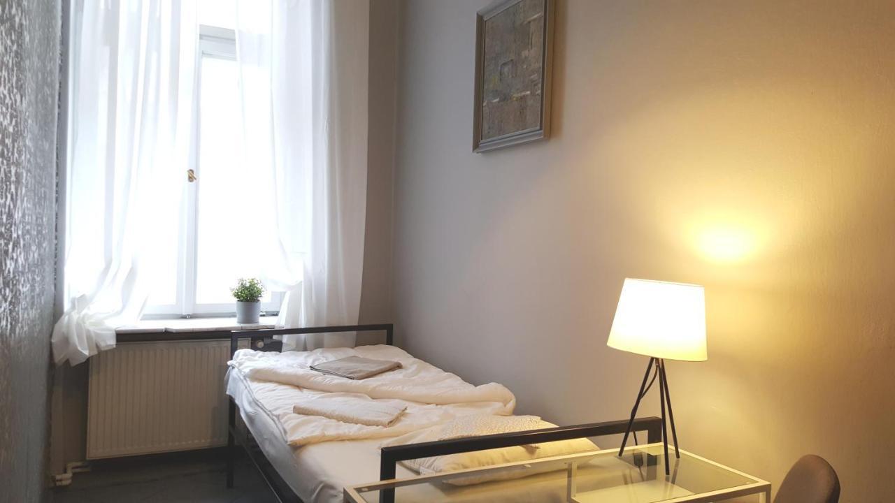 Hostel Witt Warsaw Ngoại thất bức ảnh