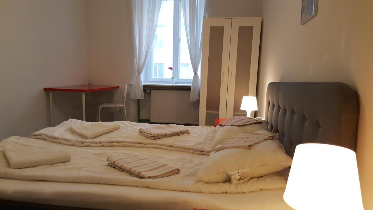 Hostel Witt Warsaw Ngoại thất bức ảnh