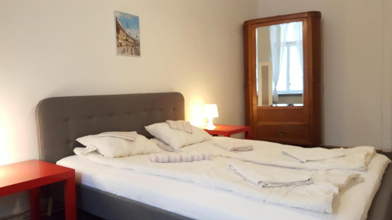 Hostel Witt Warsaw Ngoại thất bức ảnh