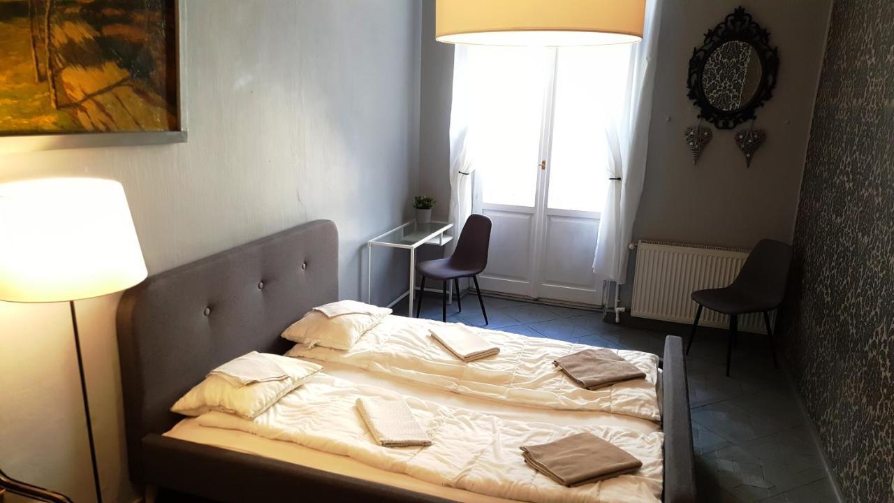 Hostel Witt Warsaw Ngoại thất bức ảnh
